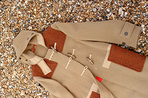 Duffle coat Gloverall: a story of “warm” tradition