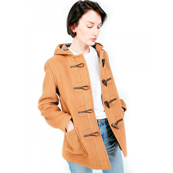 Krótkie budrysówki damskie