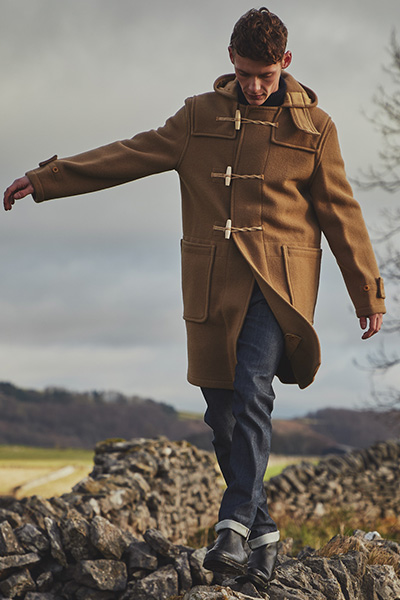 Dufflecoat maschile di color cammello