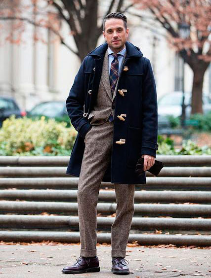 Dufflecoat e stile ufficiale